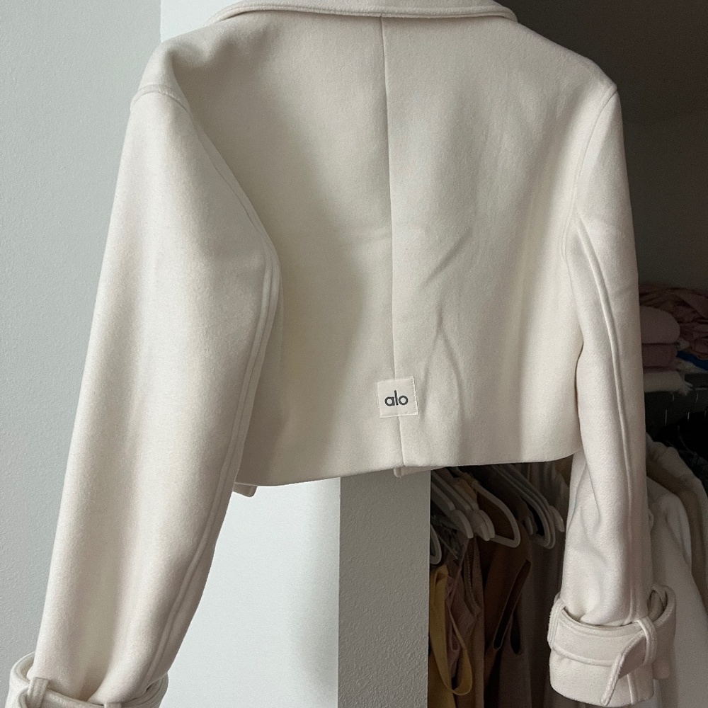 Wool Cropped Metro Trench - Ivory
